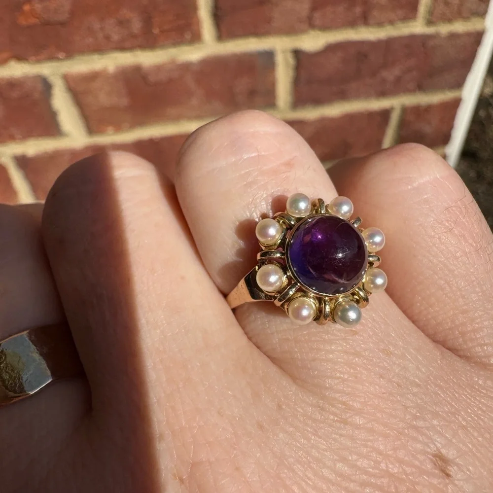 Amethyst Cabochon & Pearl 14k Gold Ring